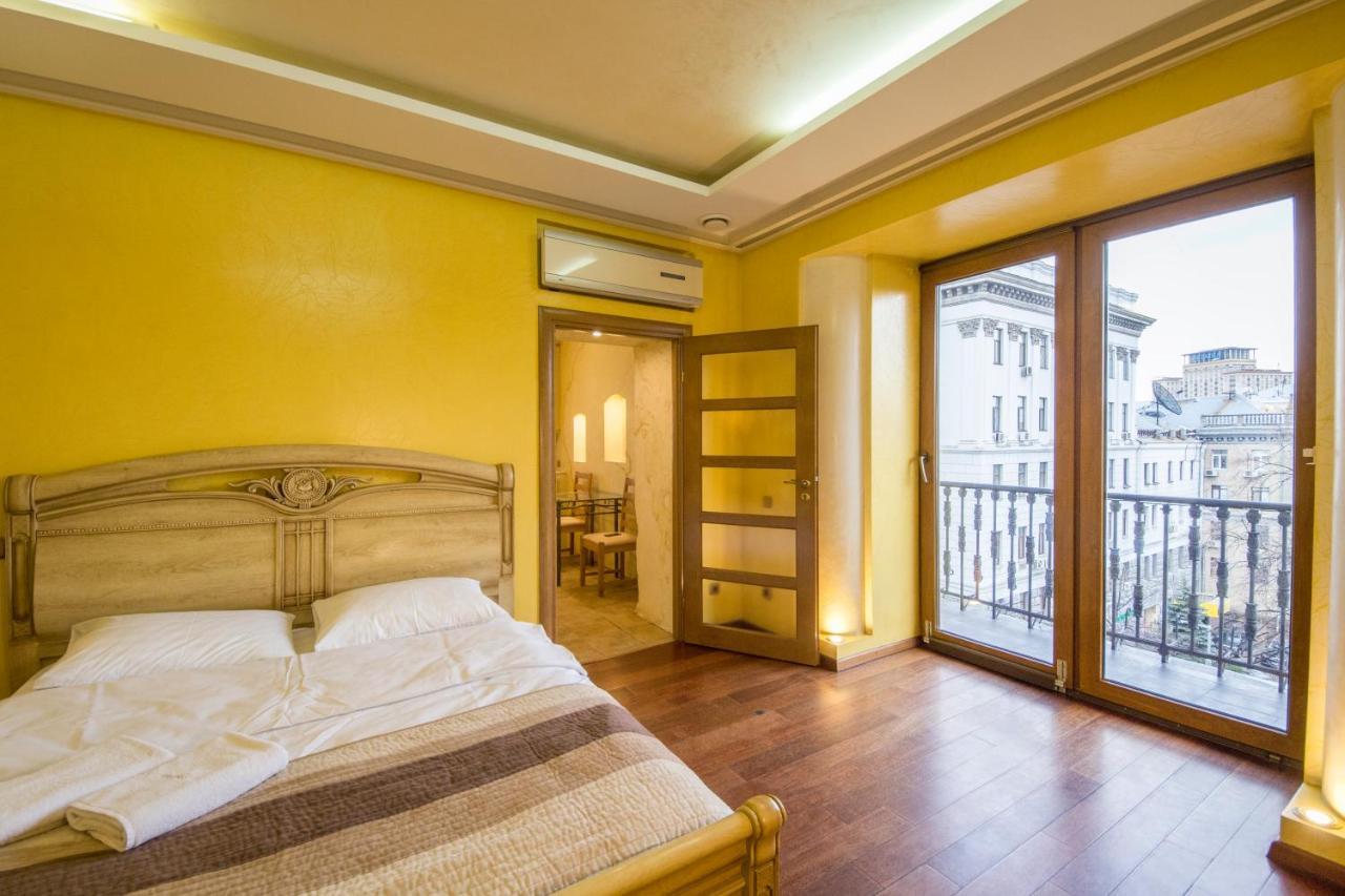 Dayflat Apartments Khreschatyk Kiev Exterior foto