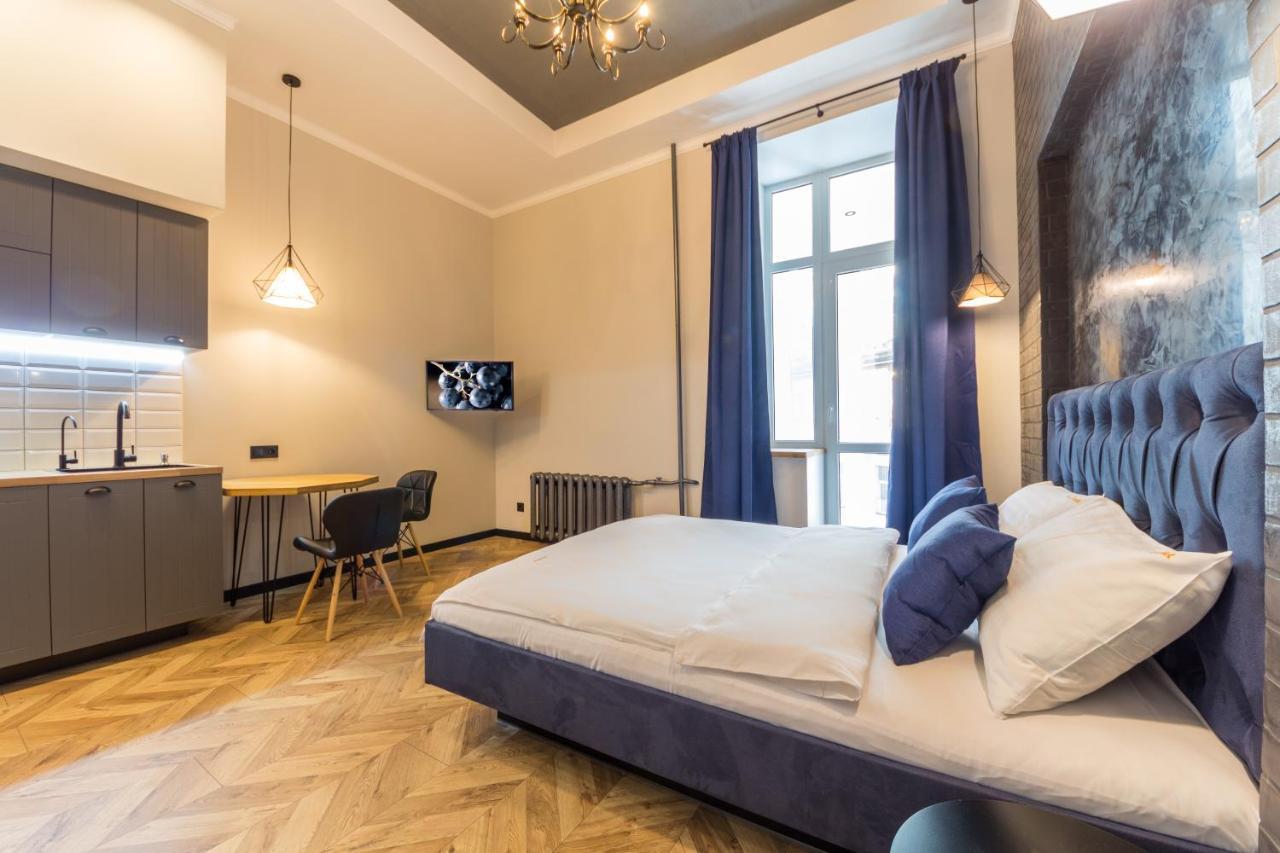 Dayflat Apartments Khreschatyk Kiev Exterior foto